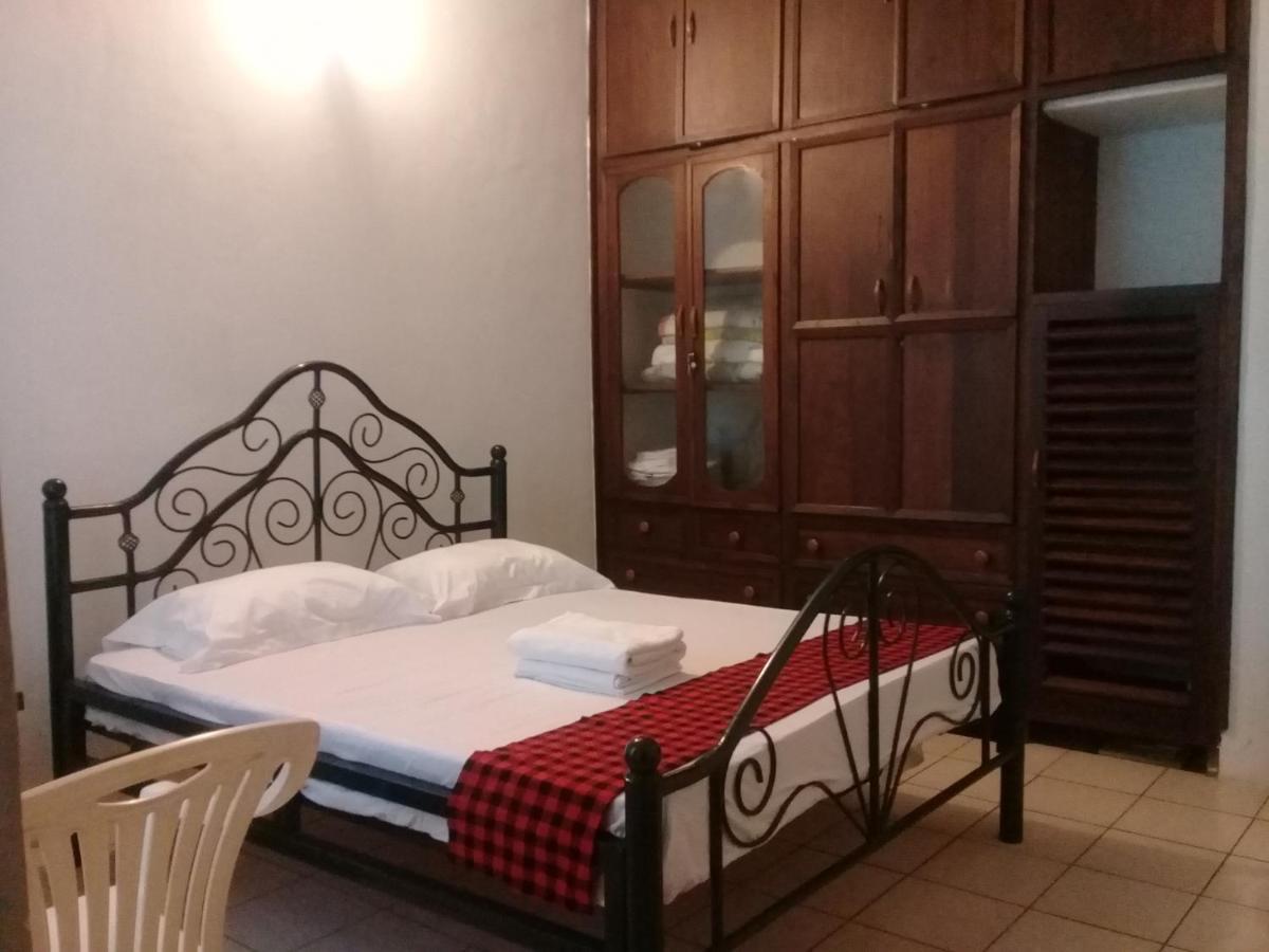 El Hope Lodge Dár Al-Szalám Kültér fotó
