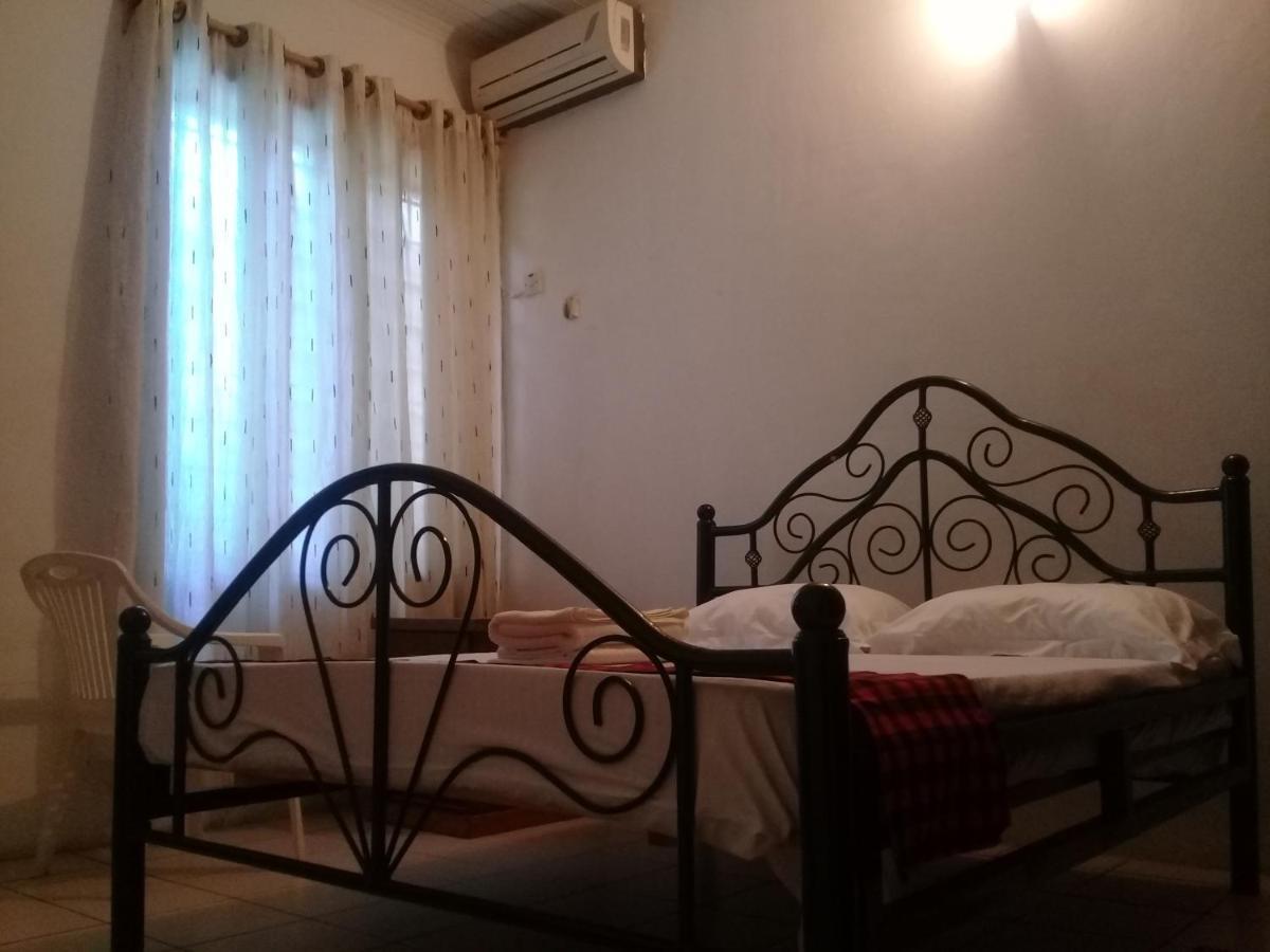 El Hope Lodge Dár Al-Szalám Kültér fotó